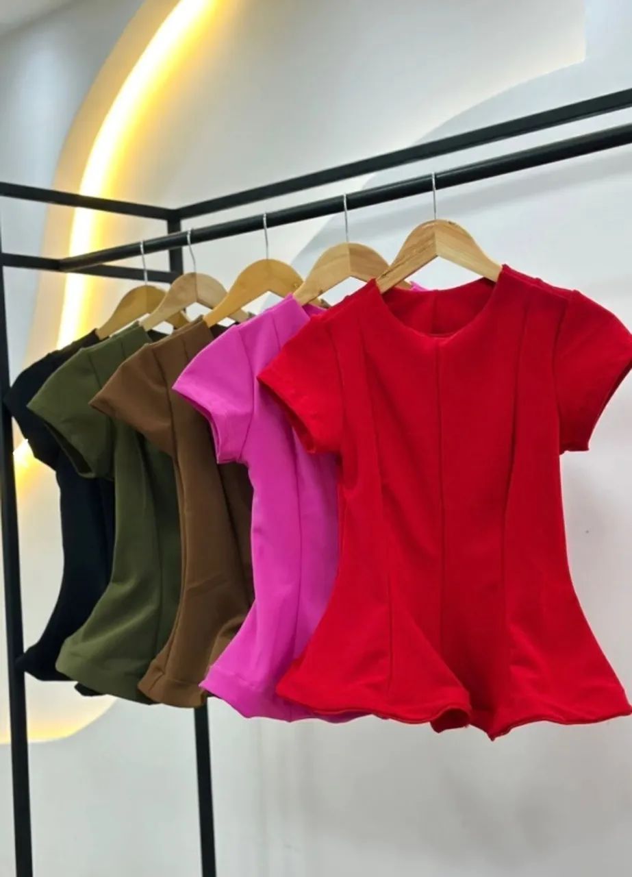 Blusa peplum