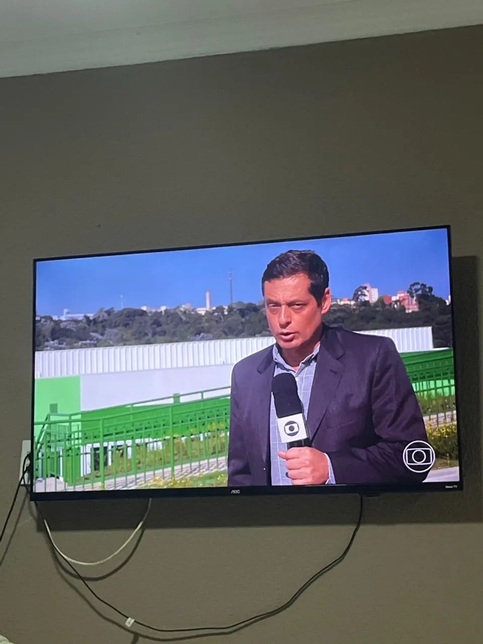 Vendo uma tv smart 50 polegadas  - Foto 5