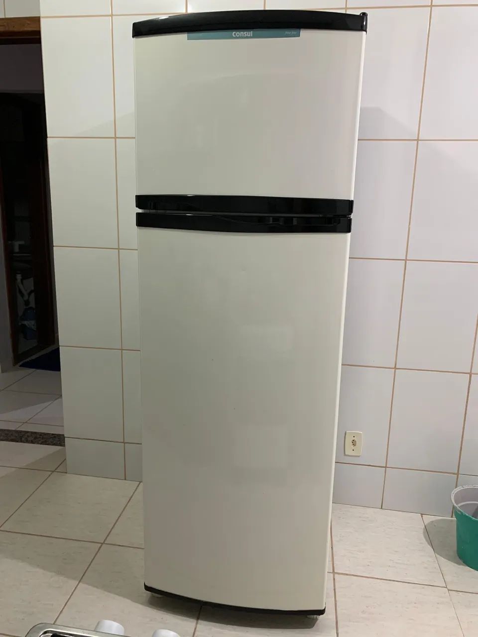 Vendo geladeira cônsul  - Foto 3