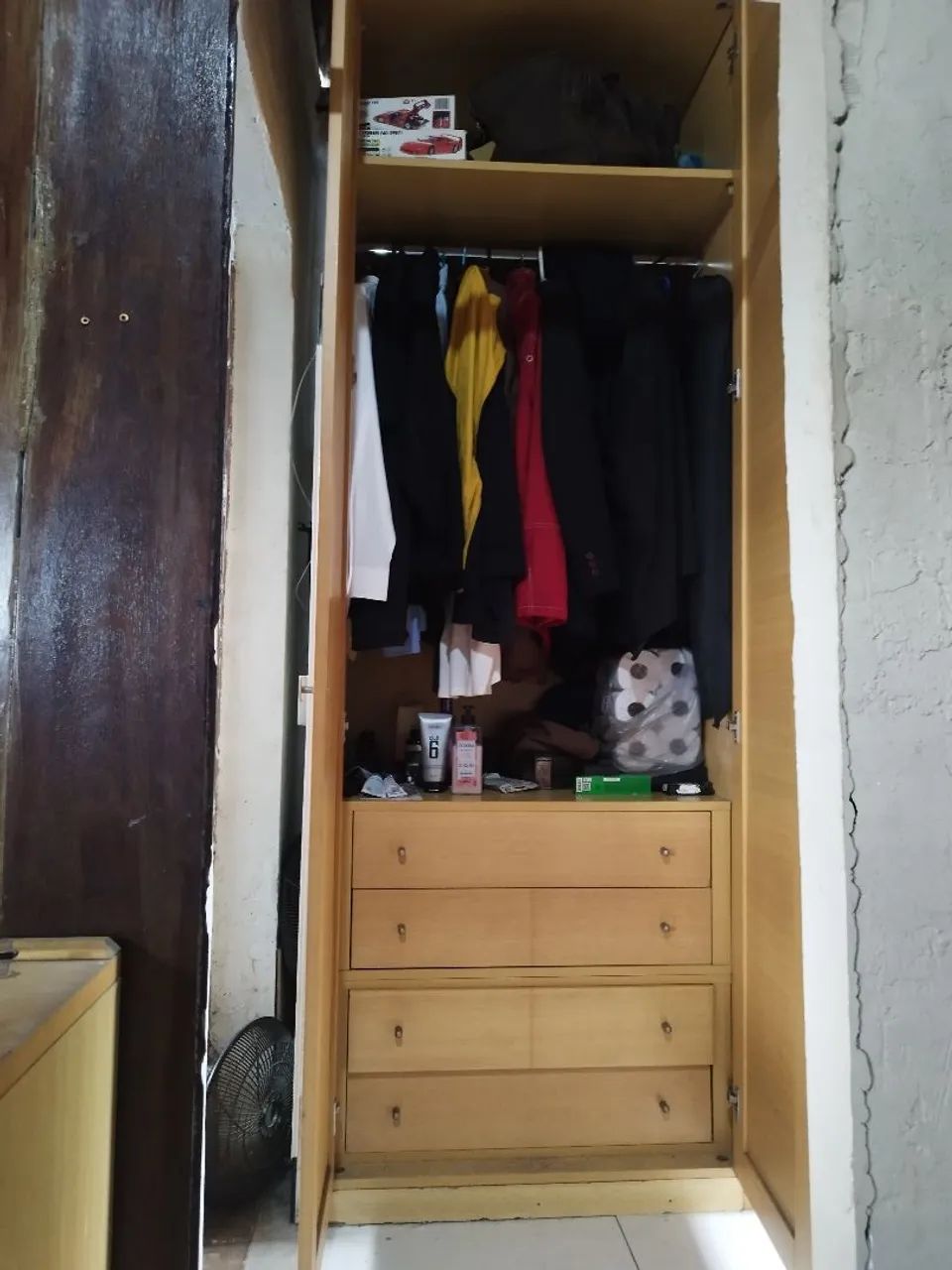 Guarda roupa e cômoda  - Foto 5
