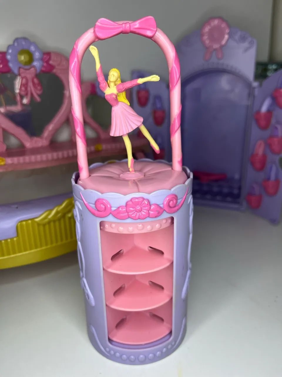 Playset Quarto Barbie E as 12 Princesas Bailarinas  - Foto 4