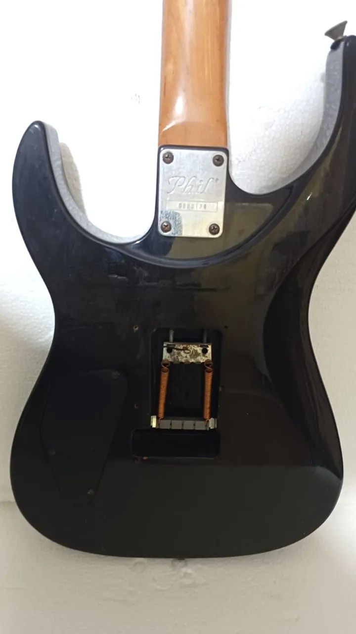 Guitarra Phill super strato - Foto 4