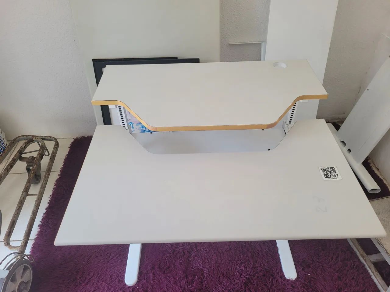 Mesa para computador com regulagem de altura  - Foto 2