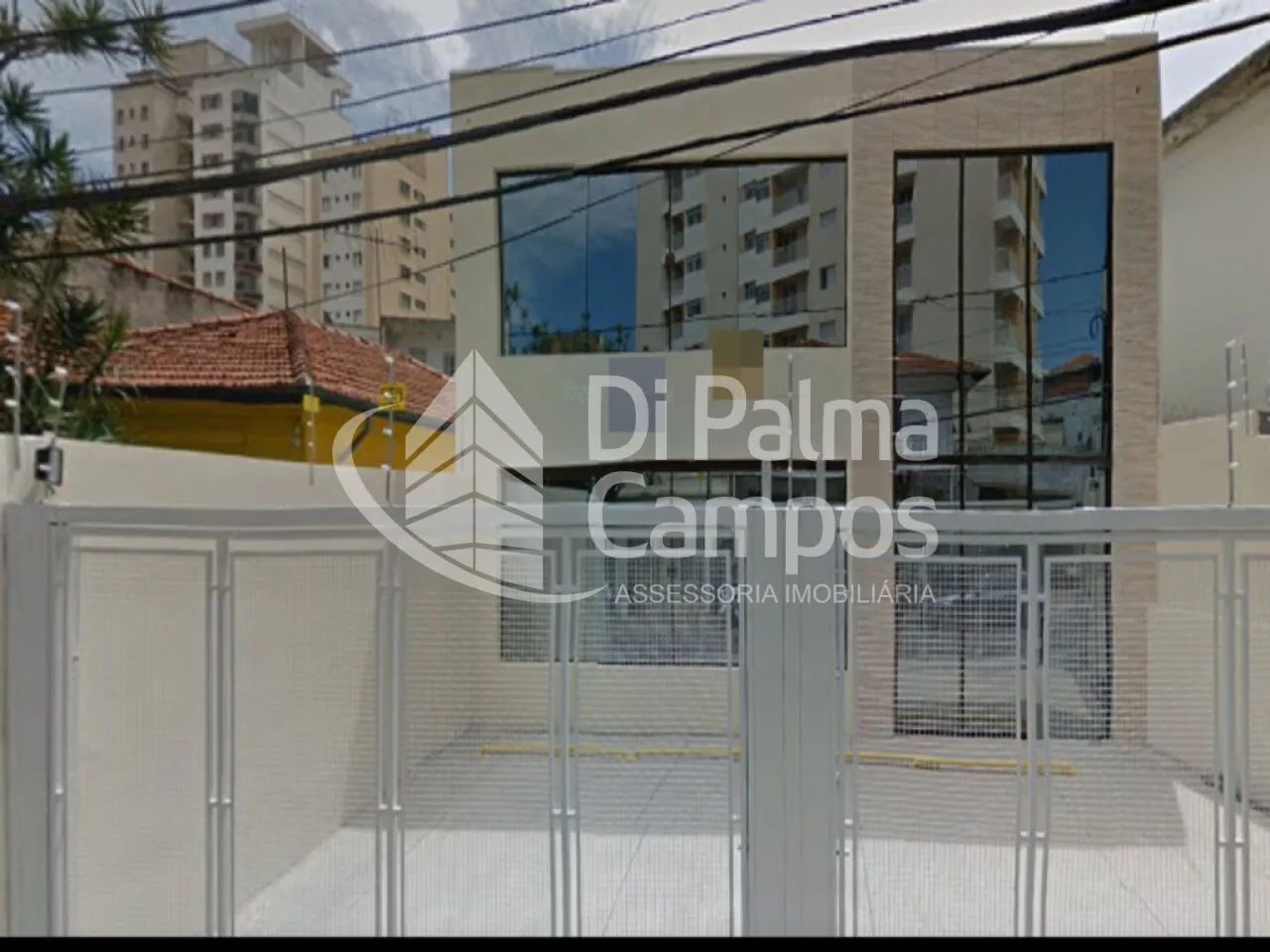 Prédio monousuário para locação com 175 m² próximo ao Metrô Praça da Árvore