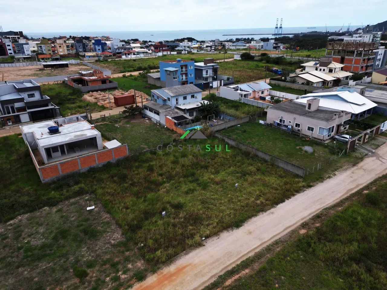 Terreno à venda no Village, Imbituba - Foto 3