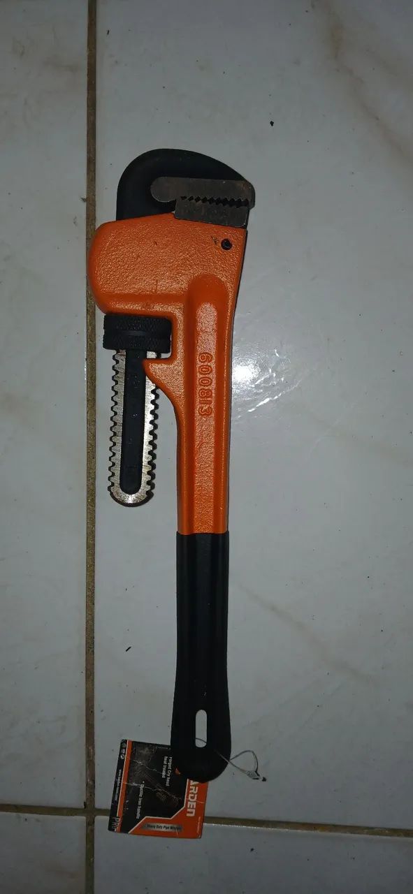 Chave de grifo 14'' mm - Foto 2