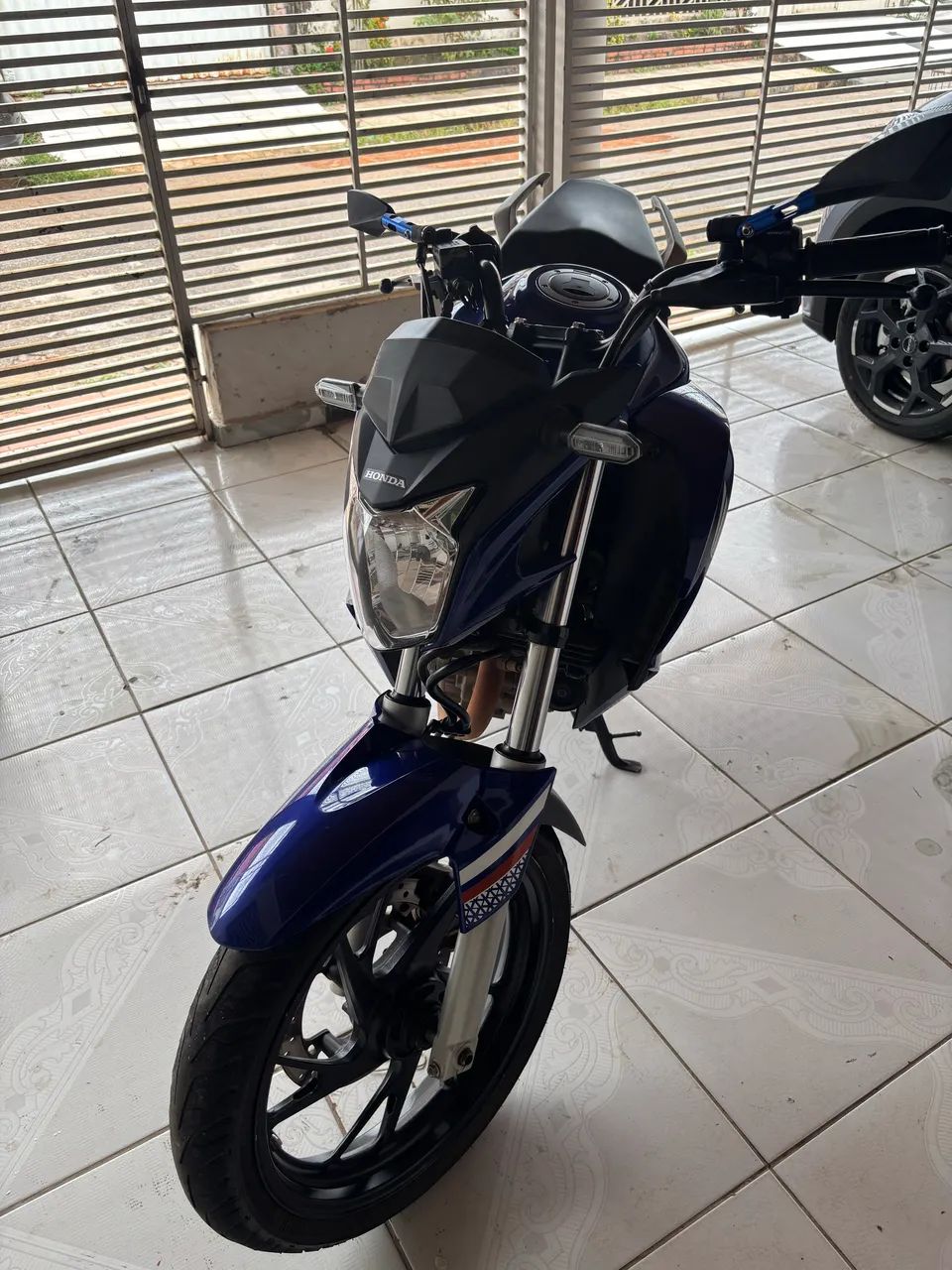 Honda CB TWISTER 250 2022  - Foto 2