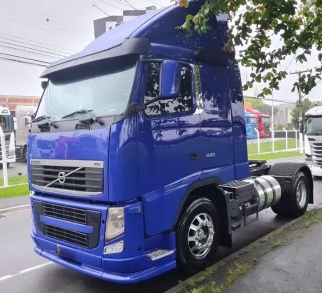 volvo fh440 azul 4x2 - bau sider 2011 