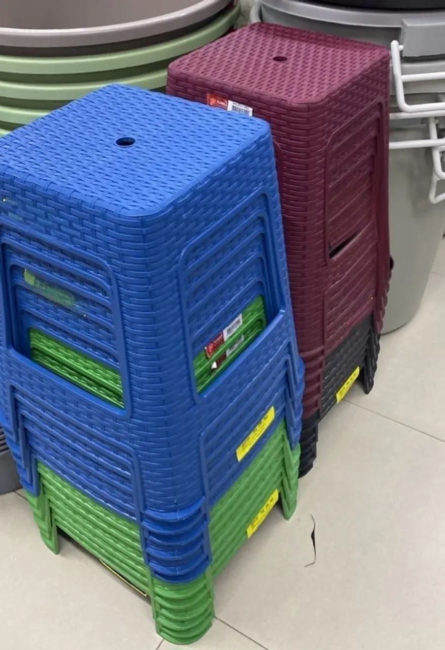 Banquetas 4 peças  - Foto 3