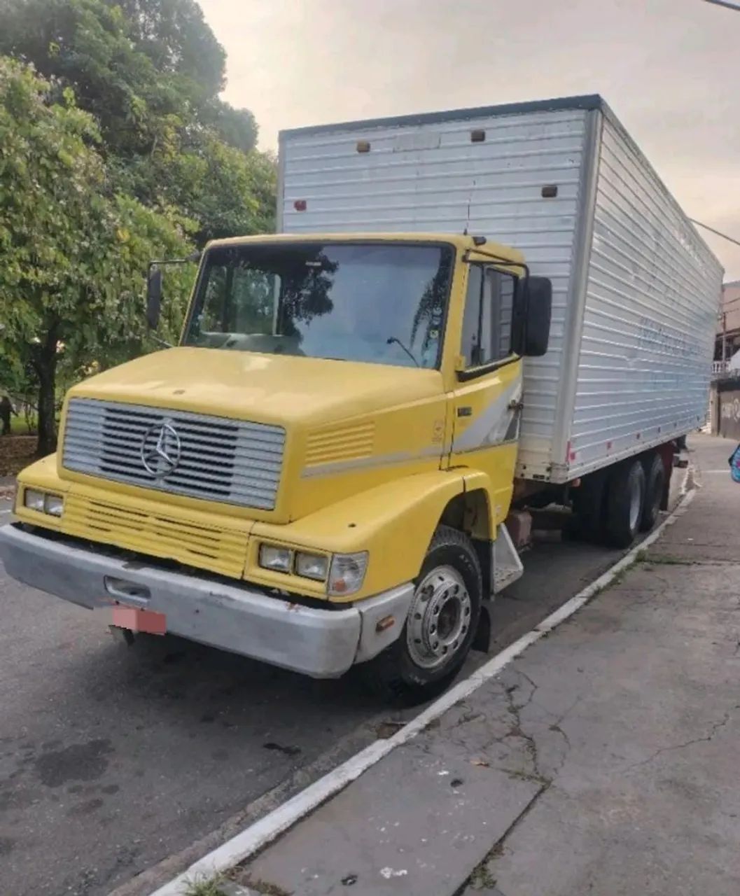 Caminhão Mercedes benz - Foto 2