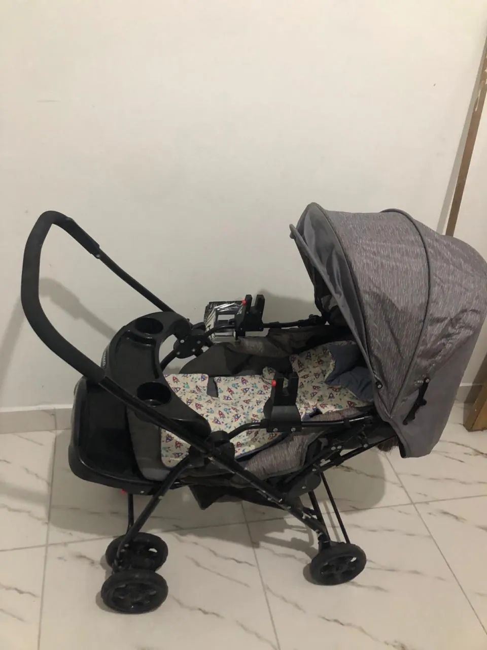 Carrinho de bebê Travel System Cosco Kids, Reverse, 0 a 15kg, Cinza Rajado - Foto 3