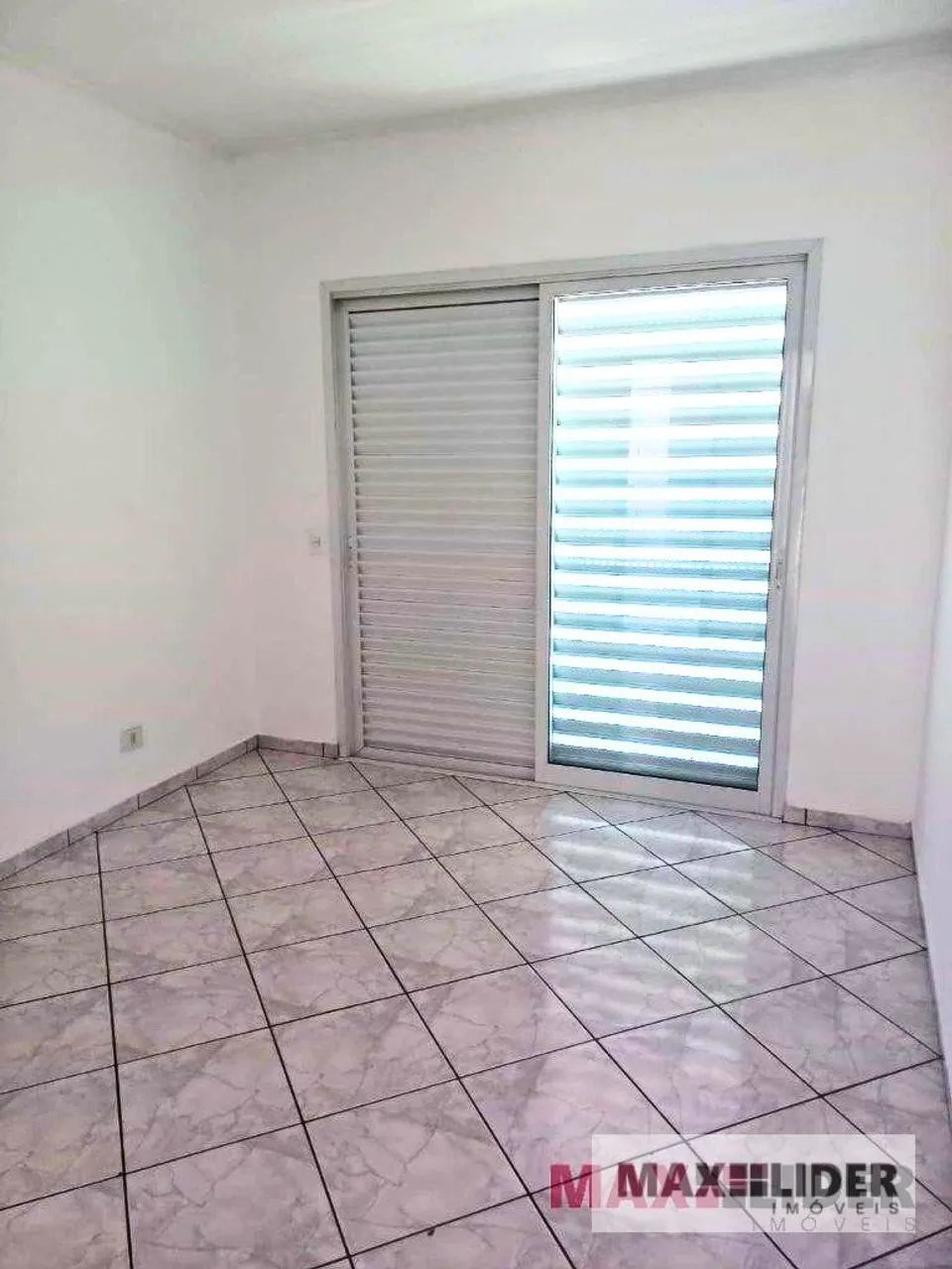 EXCELENTE SOBRADO PARA LOCAÇÃO - BARUERI