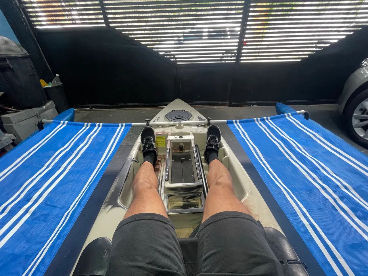 Caiaque Tarpon com pedal, remo e vela - Foto 5