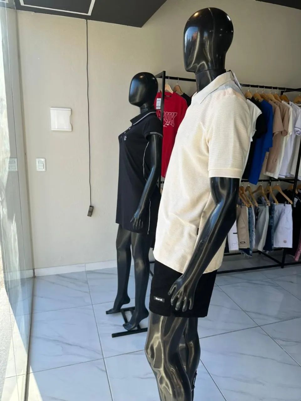 MANEQUINS MASCULINO E FEMININO  - Foto 2