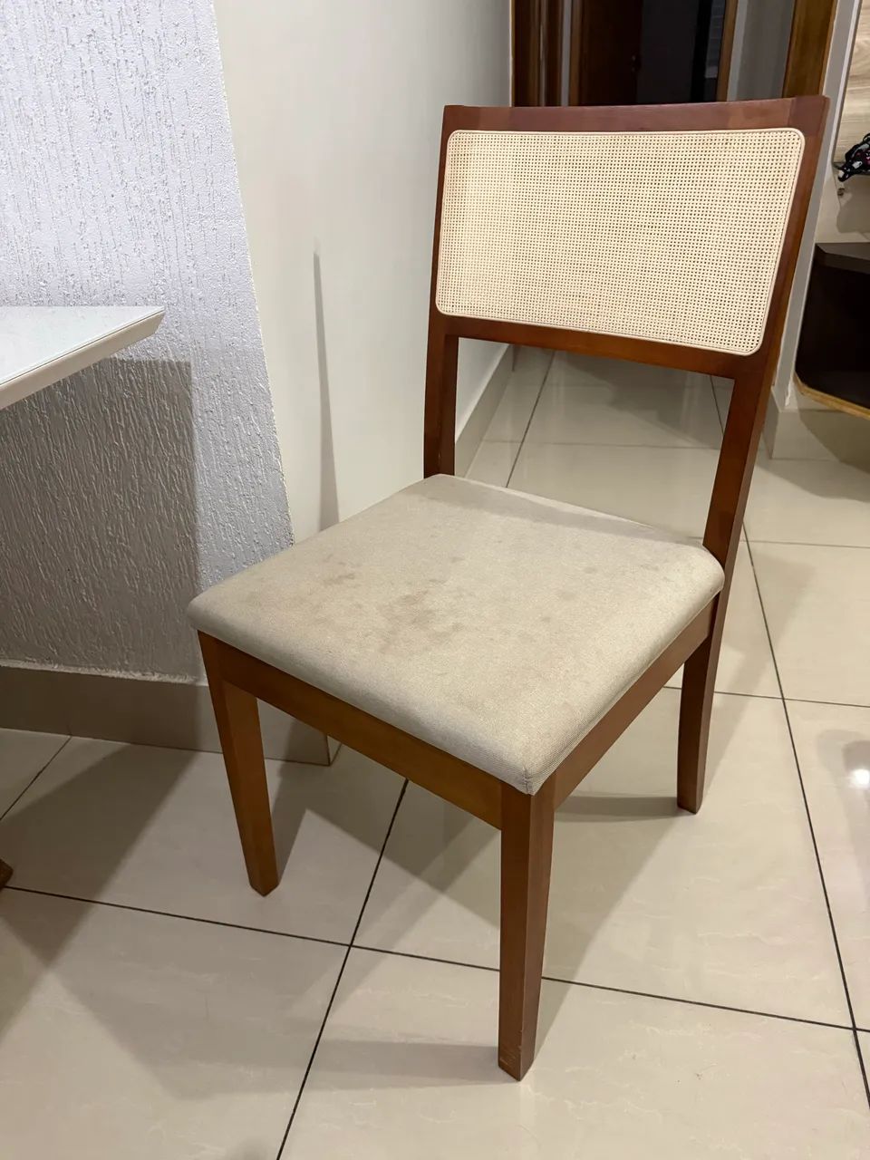 MESA DE JANTAR COM 6 cadeiras  - Foto 5