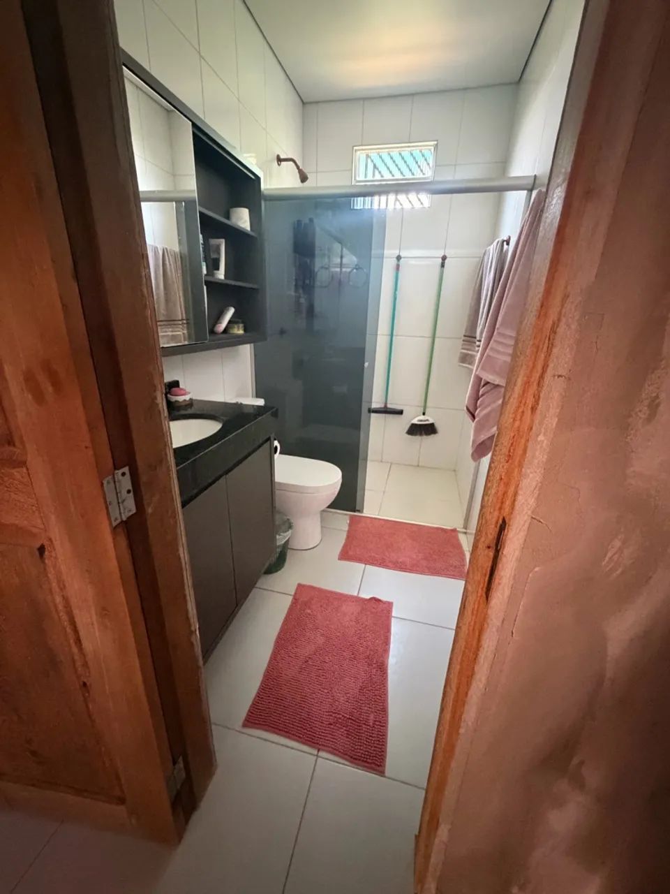 Vendo casa aceito carro como parte do pagamento  - Foto 3