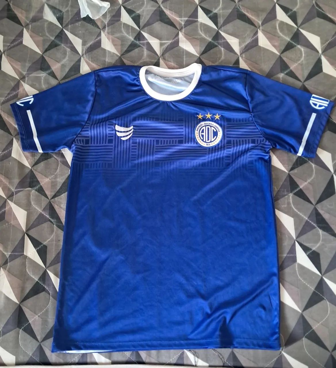 Camisa do confiança 