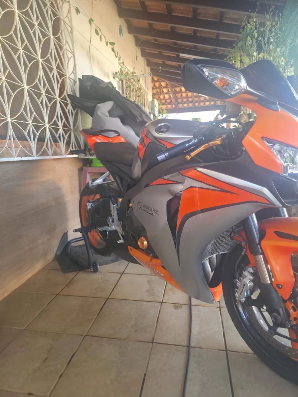 CBR 1000RR Fireblade - Foto 3