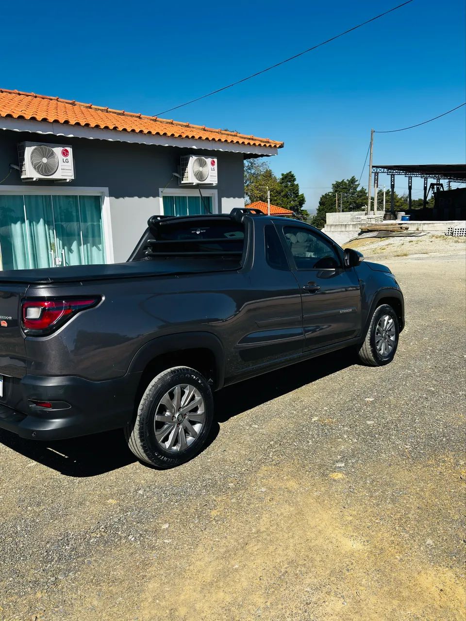 Fiat Strada Freedom 1.3 Flex 8V CS Plus 2022 - Foto 2