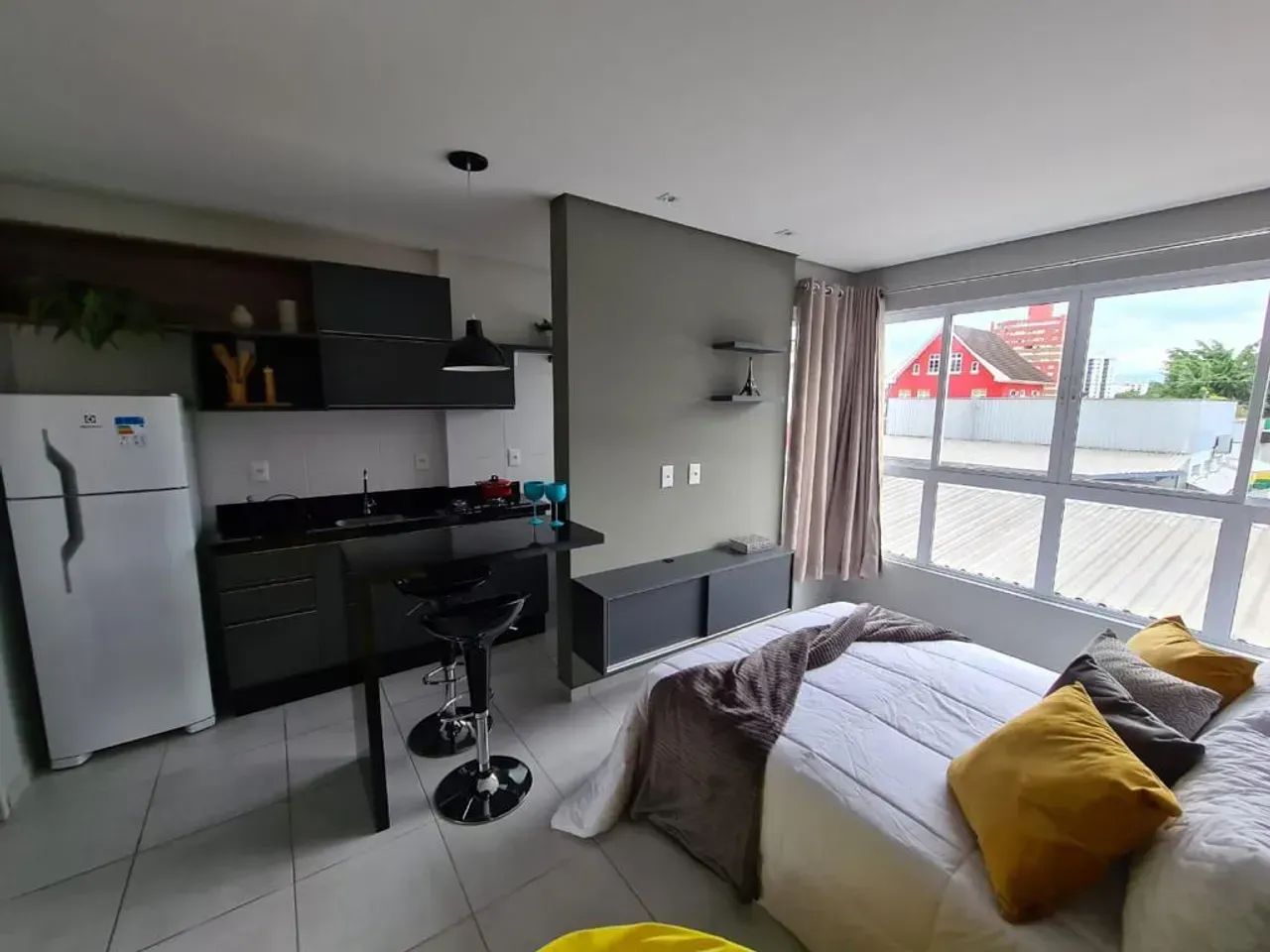 Studio moderno e completo para locação no Edifício Central Park  Bucarein