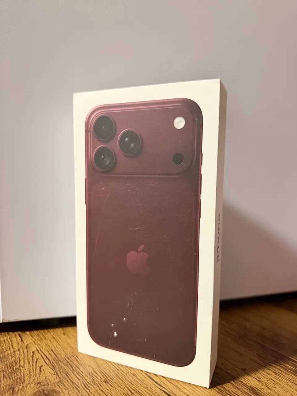 iPhone 18 Pro Max 256GB - Bordô - Foto 3