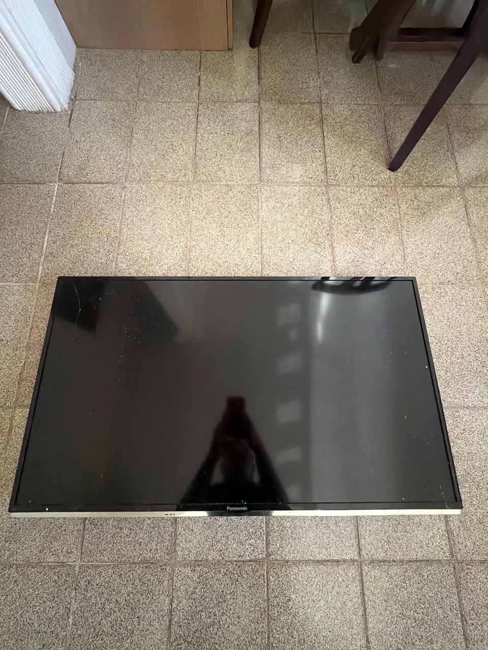 Televisão Panasonic p/ venda de peças 