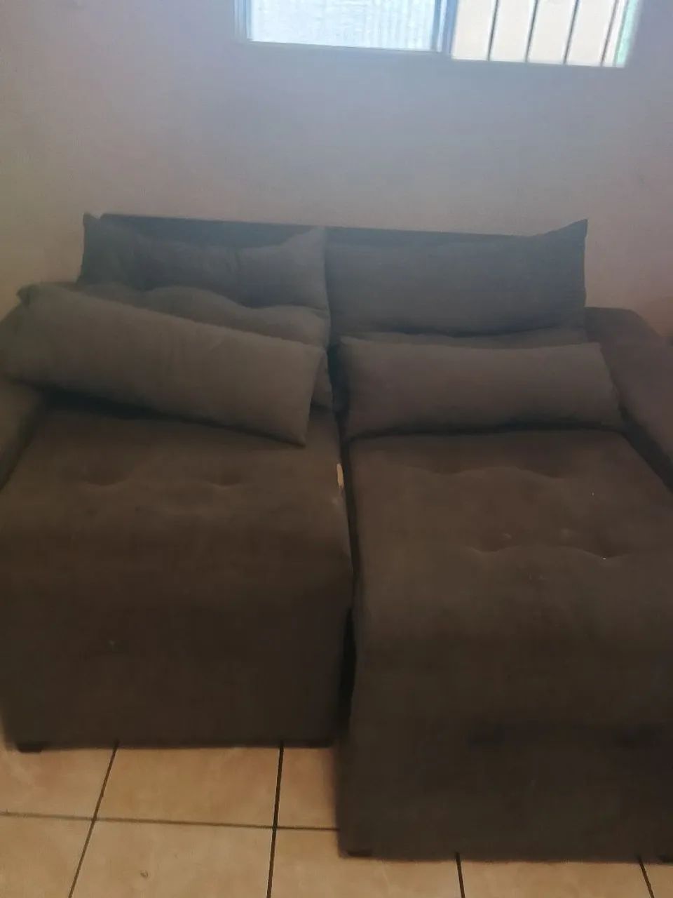 Sofá Retrátil Usado pouco tempo