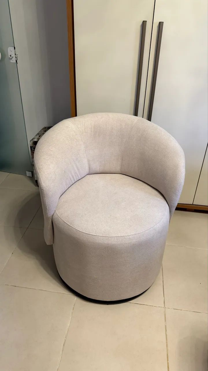 Poltrona Giratória NOVA