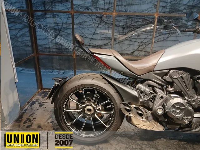 DUCATI XDIAVEL S - Foto 4