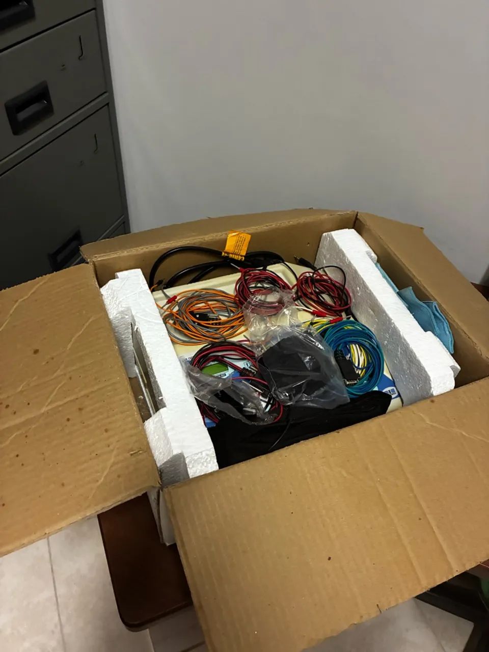 Equipamento de eletroterapia Neurodyn 10 canais  - Foto 4