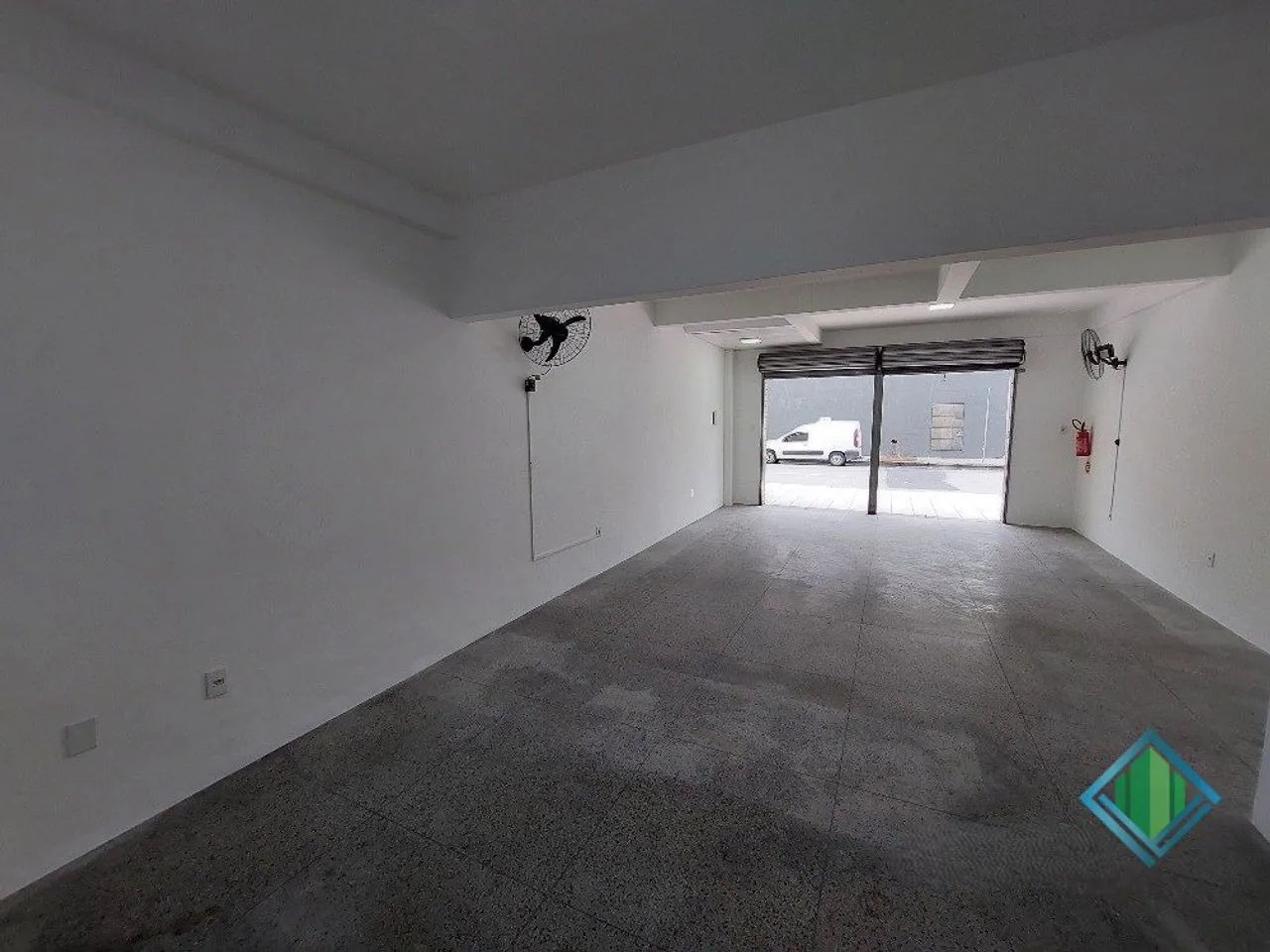 Loja térrea em excelente localização no bairro kobrasol. - Foto 2