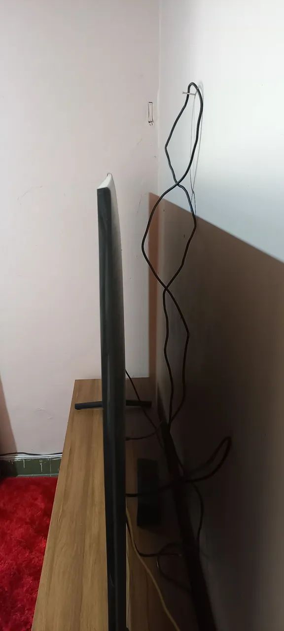 Vendo tv de 75 polegadas da Samsung - Foto 3