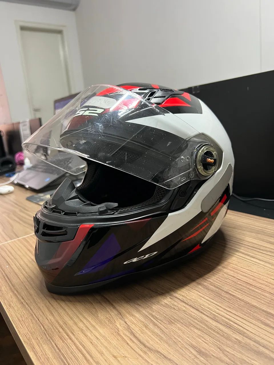 Capacete LS2 stars vermelho  - Foto 4