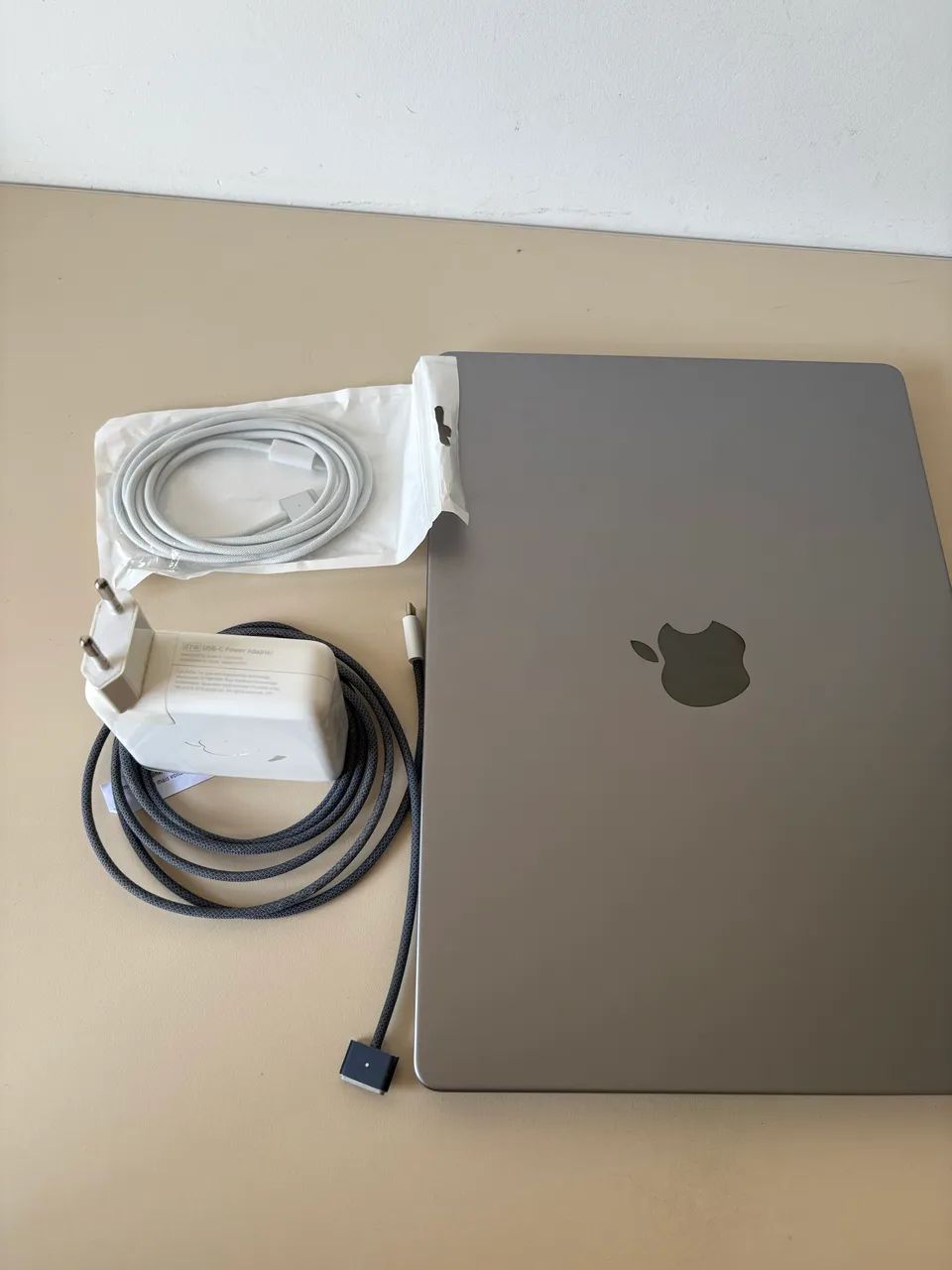 Macbook Pro m1 pro 14? 16/512 - Foto 2