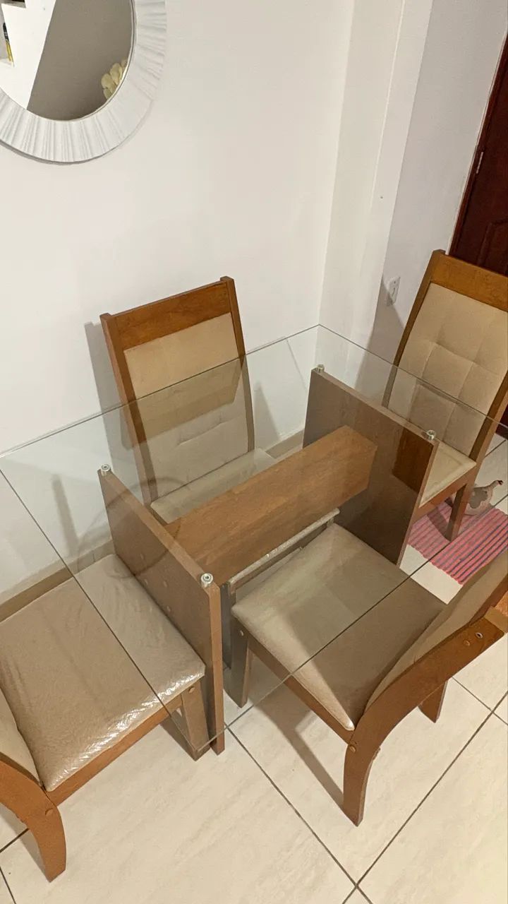 Mesa 4 cadeiras tampo de vidro - Foto 2