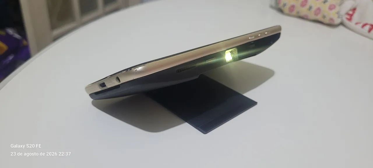Relíquia Moto z2 play com PROJETOR  - Foto 4