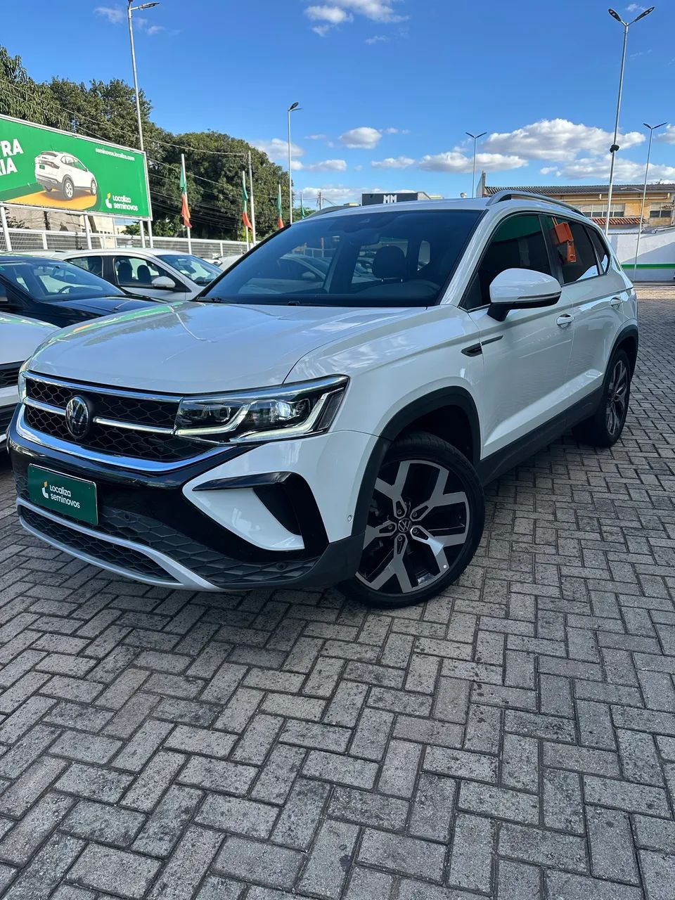 Volkswagen Taos 2024