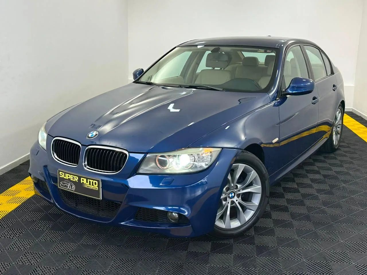 BMW 318I A 2.0 16V 136cv 5P 2012
