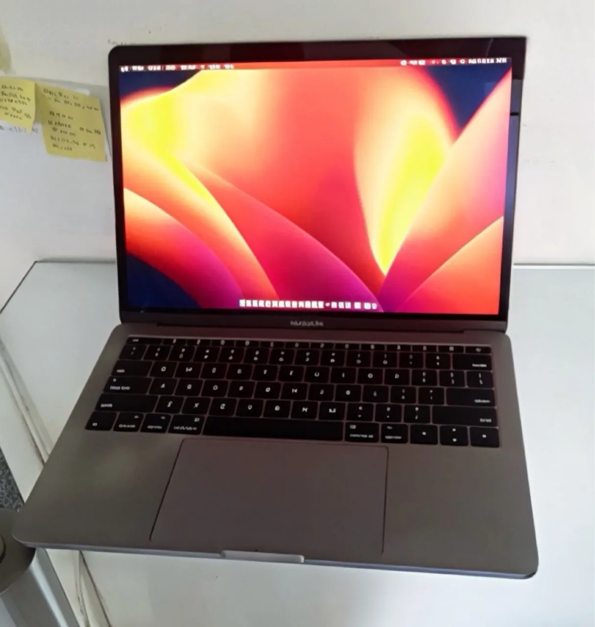 MacBook Pro 13'' 2019 i5 8GB SSD 256GB - Funcionando - Leia a