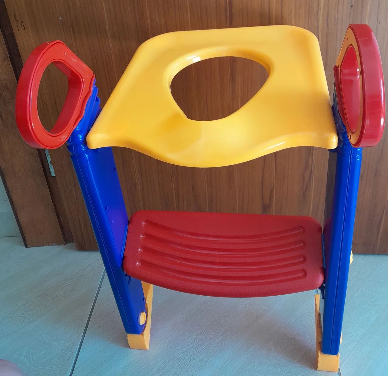 Redutor de vaso com escada