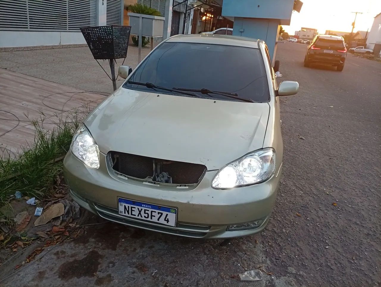 Toyota Corolla XLI 1.6 16V 110cv Mec. 2003 - Foto 3