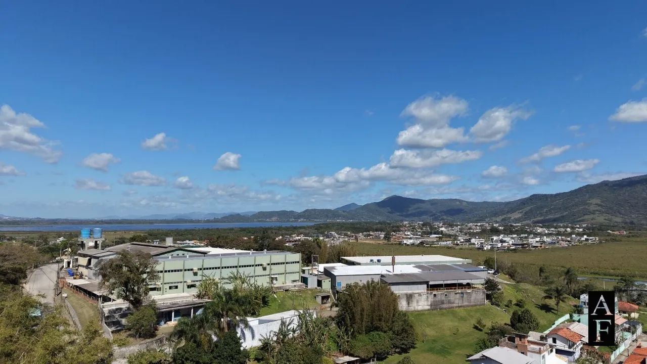 Terreno à venda no bairro Palhocinha - Garopaba/SC