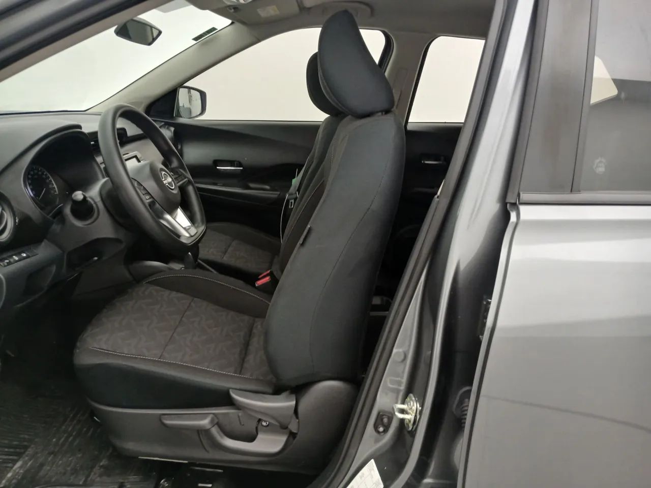 Nissan Kicks Sense 1.6 16V Flex Aut., foto 16 de 18