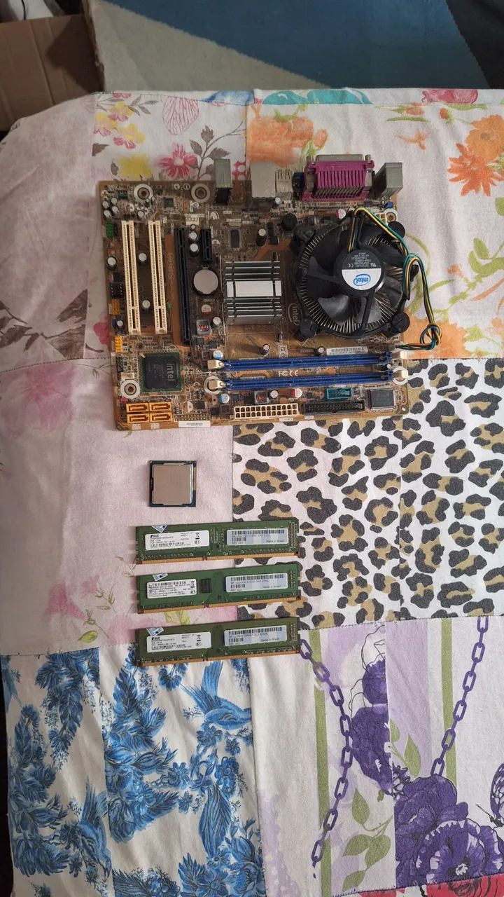 Processador Intel i5-3470, 3 memórias ram de 2gb (3x2), placa mãe +processador intel 5700  - Foto 2