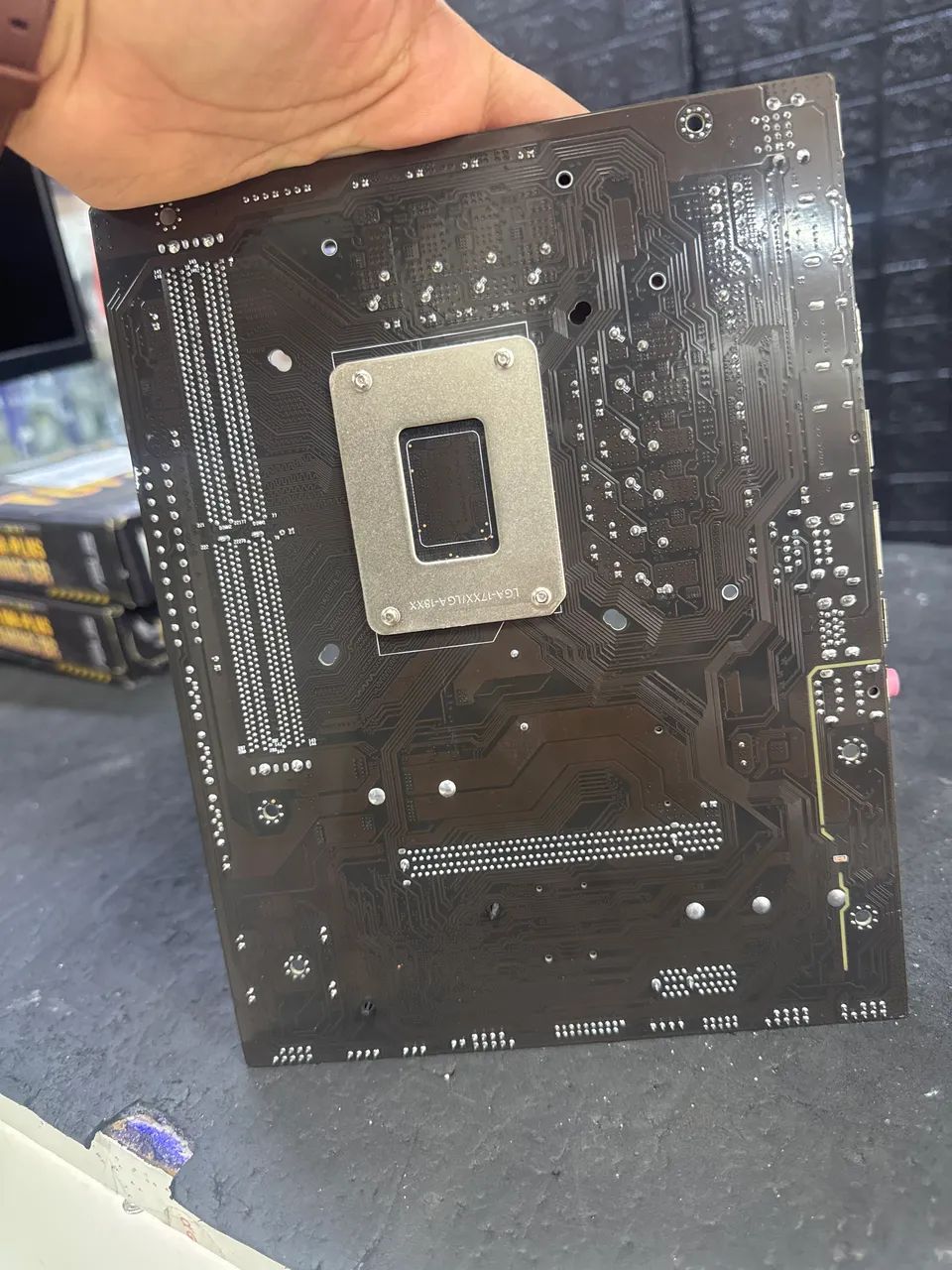 H610  - Foto 3