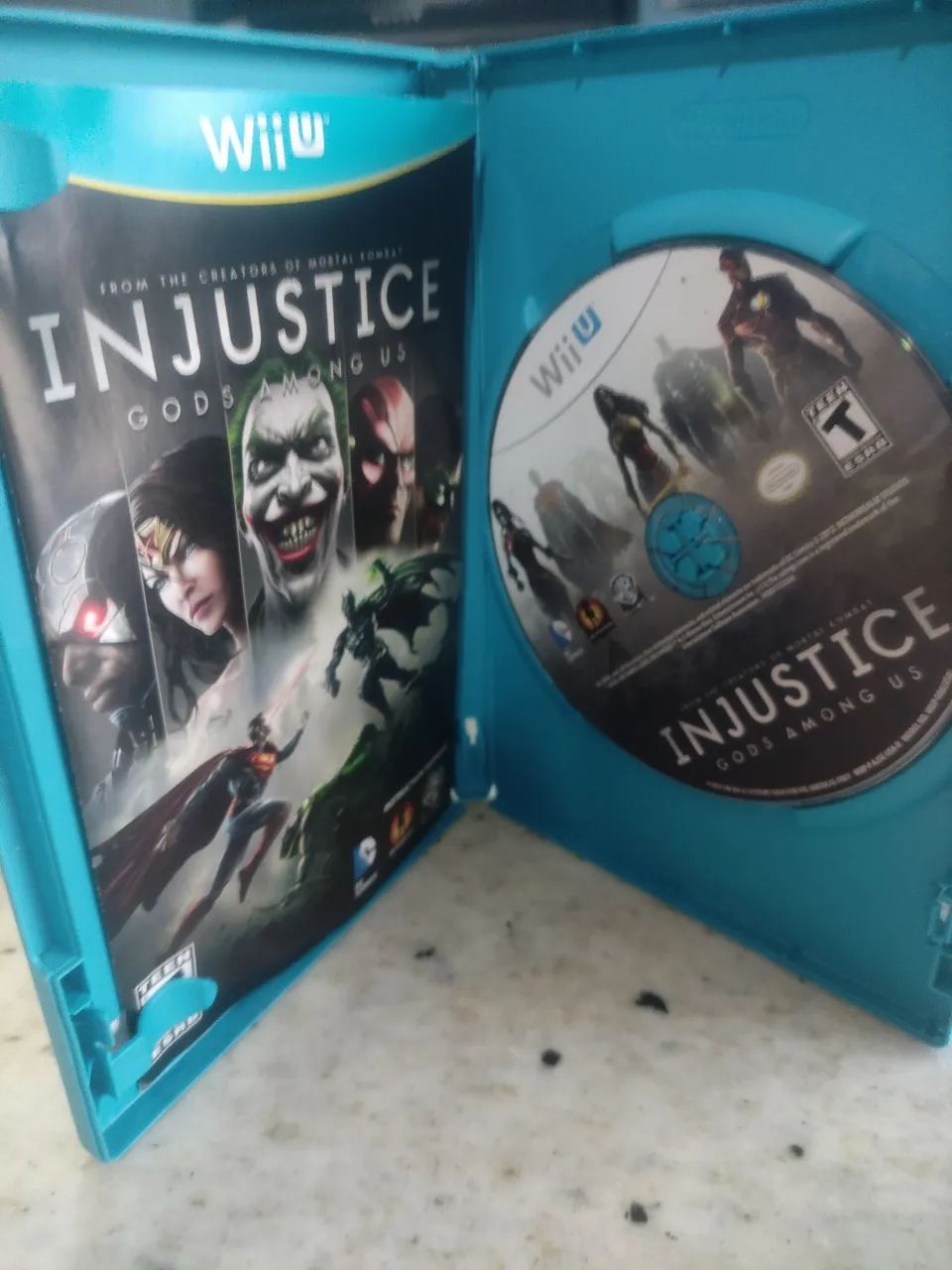 Injustice gods amongus. - Foto 2