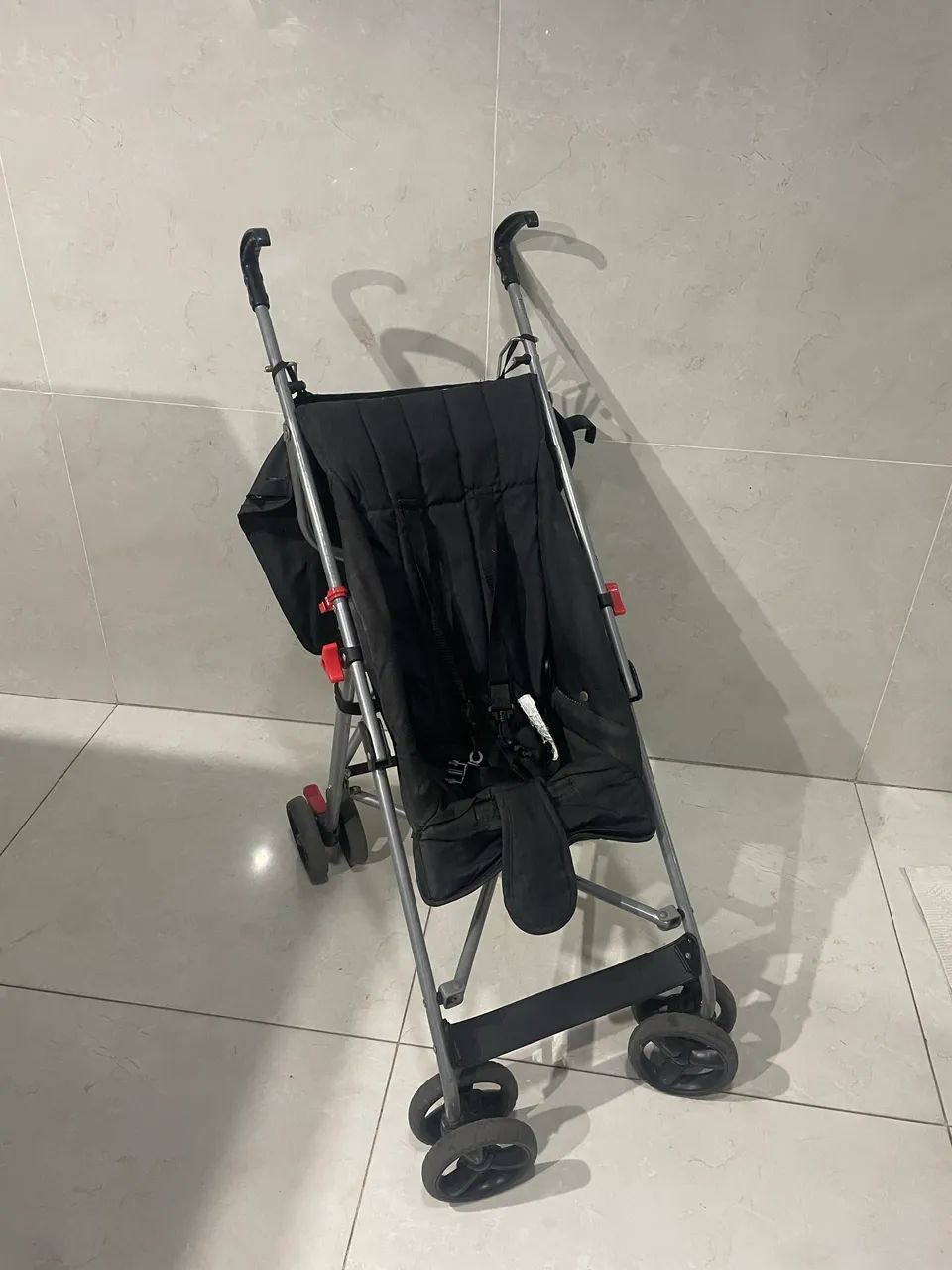 Carrinho Guarda Chuva 
