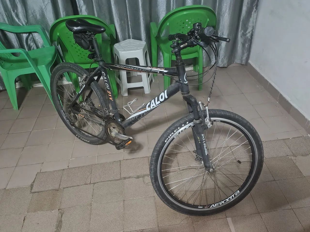 Bicicleta CALOI Aro 26,5 Alumínio