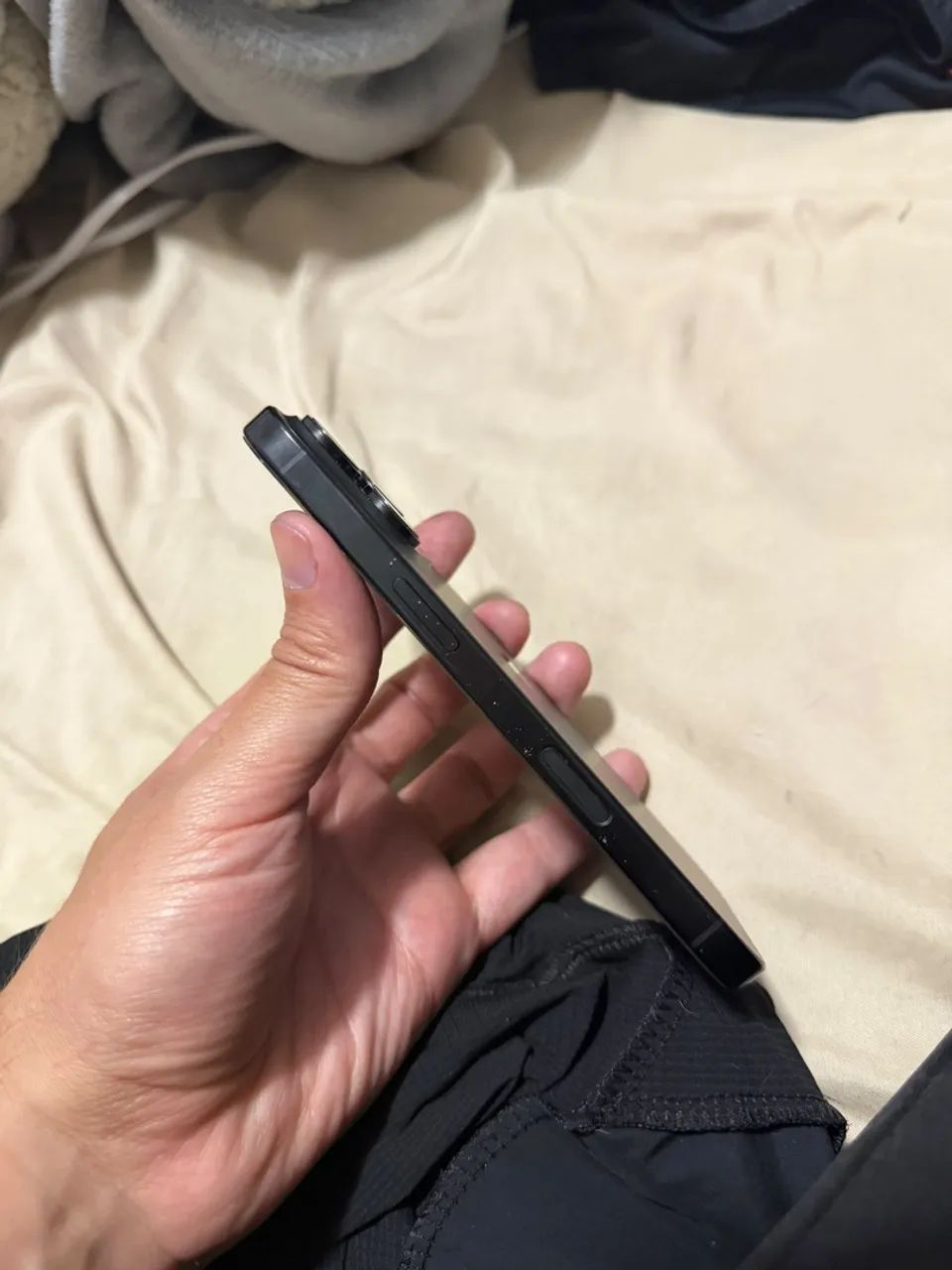 iPhone 16 pro 256Gb - Foto 4