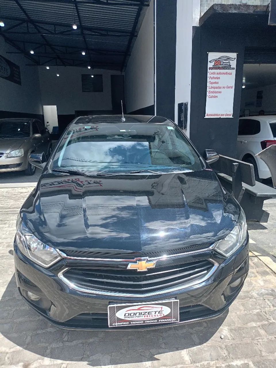 Chevrolet Onix ONIX HATCH LTZ 1.4 8V FlexPower 5p Mec. 2017